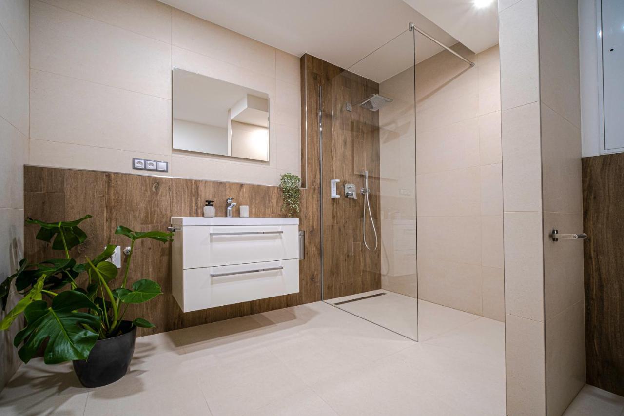 Grunt Apartments Mladá Boleslav Eksteriør bilde