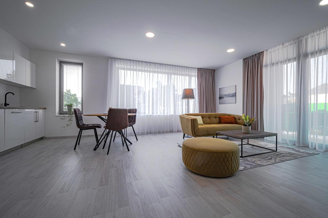 Grunt Apartments Mladá Boleslav Eksteriør bilde